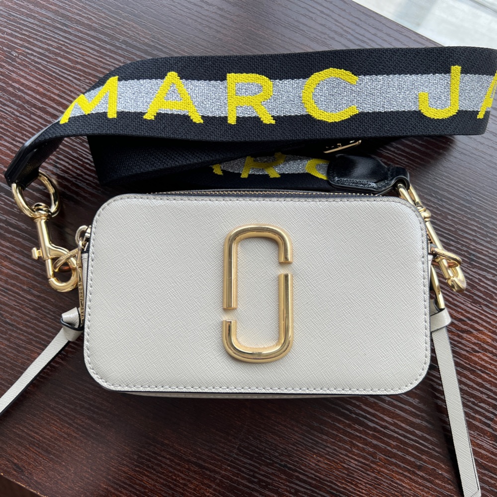 Marc Jacobs Cream and Gold Crossbody Bag